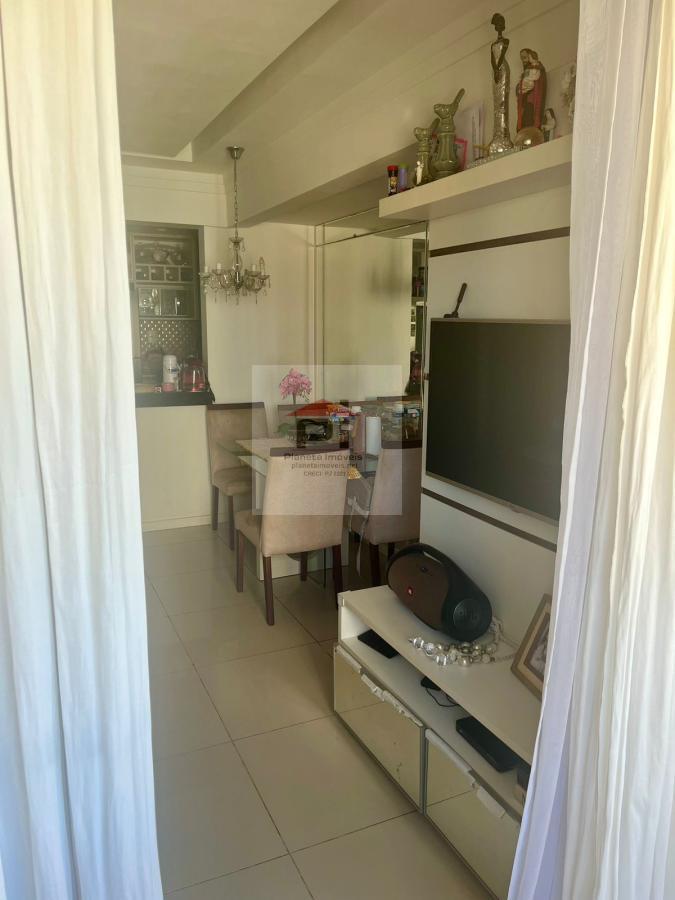 Apartamento à venda com 2 quartos, 54m² - Foto 4