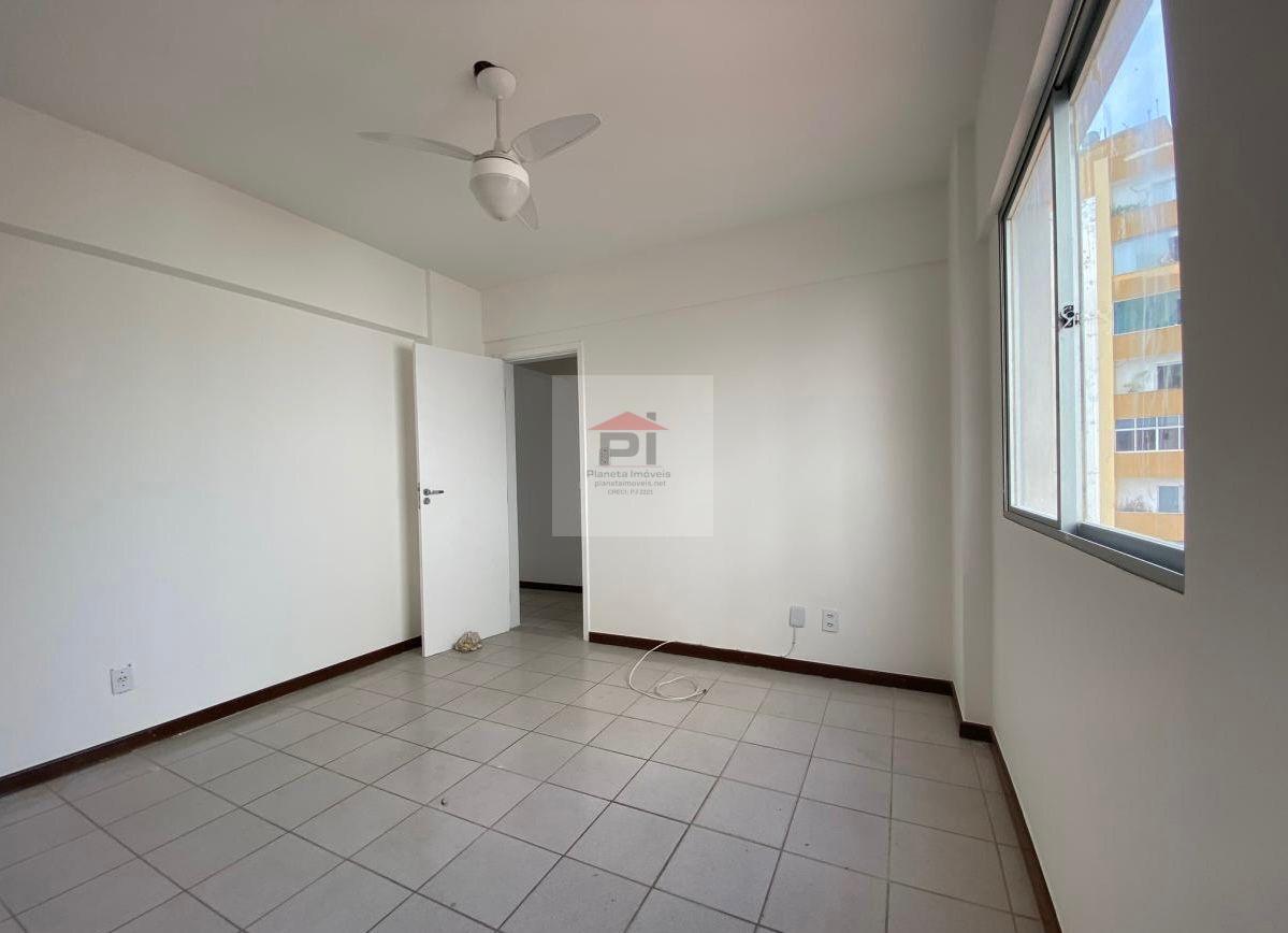 Apartamento à venda com 3 quartos, 76m² - Foto 8