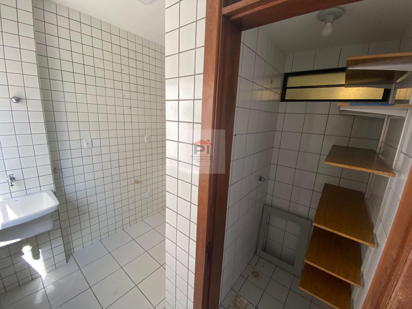 Apartamento à venda com 3 quartos, 70m² - Foto 4