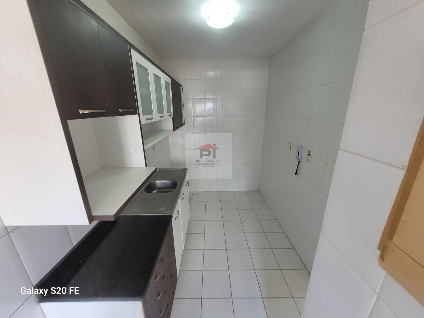 Apartamento à venda com 3 quartos, 84m² - Foto 10