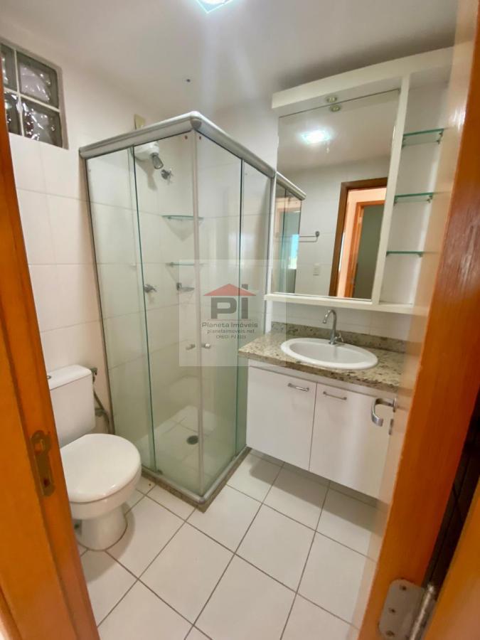 Apartamento à venda com 2 quartos, 65m² - Foto 4