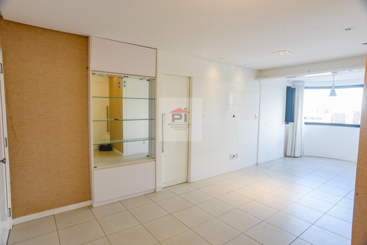 Apartamento à venda com 2 quartos, 65m² - Foto 3