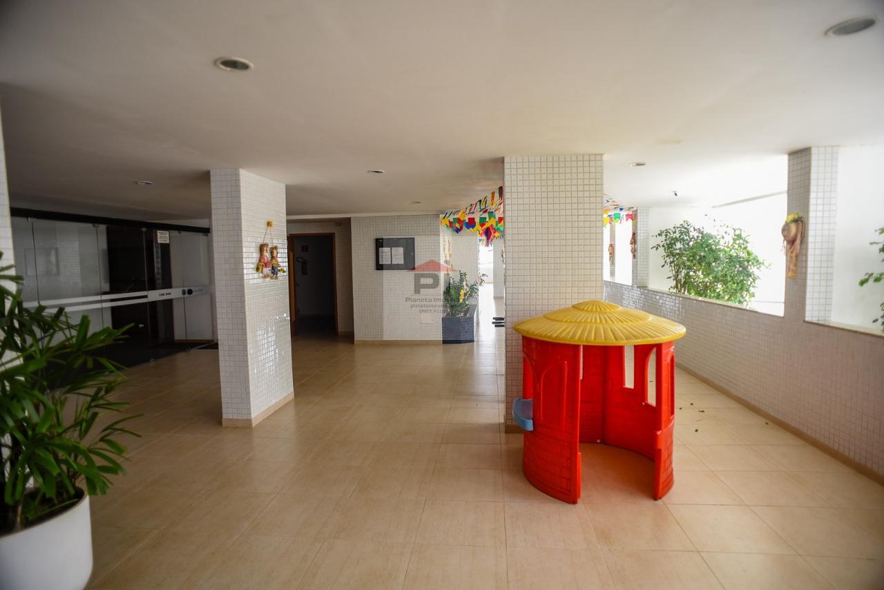 Apartamento à venda com 2 quartos, 65m² - Foto 18