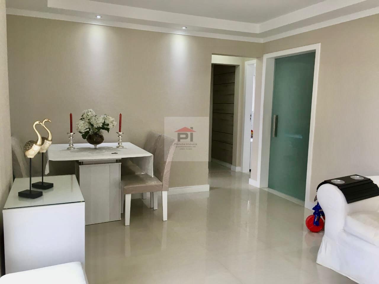 Apartamento à venda com 2 quartos, 65m² - Foto 4