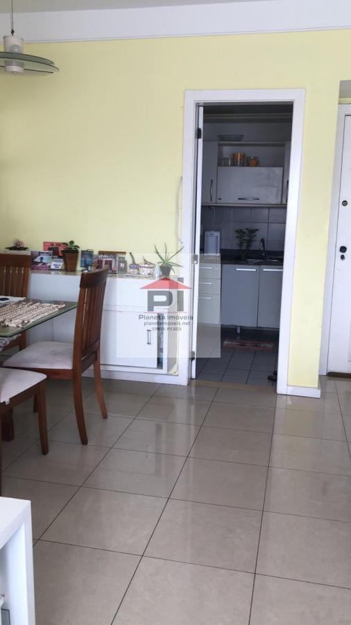 Apartamento à venda com 3 quartos, 71m² - Foto 1