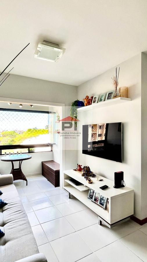 Apartamento à venda com 3 quartos, 72m² - Foto 1