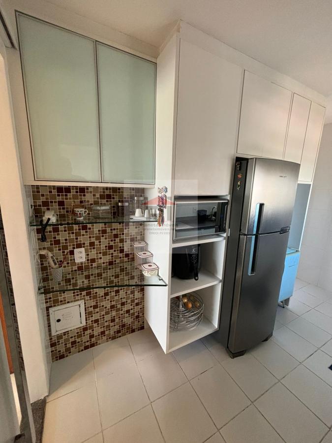 Apartamento à venda com 3 quartos, 109m² - Foto 12