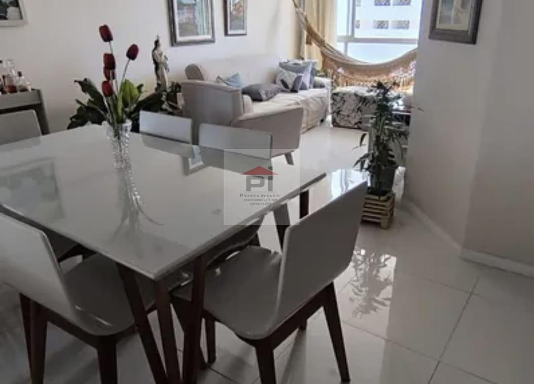 Apartamento à venda com 3 quartos, 87m² - Foto 2