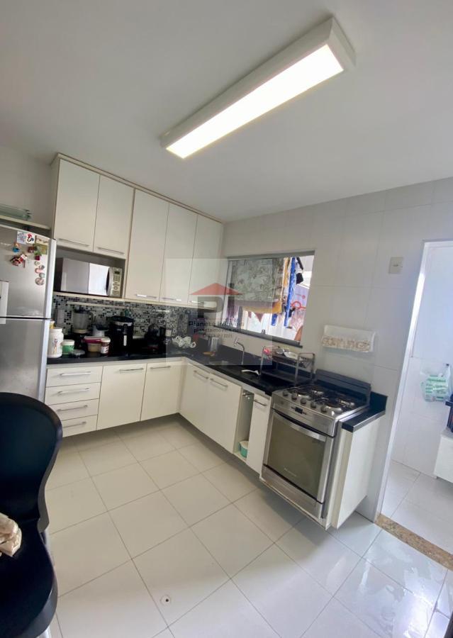 Apartamento à venda com 3 quartos, 110m² - Foto 12