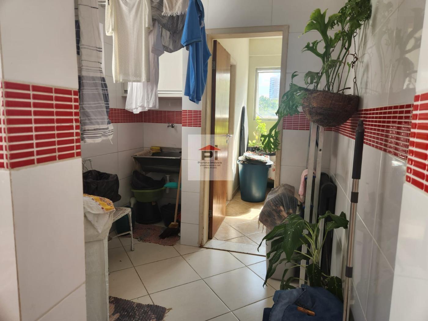 Apartamento à venda com 3 quartos, 128m² - Foto 4