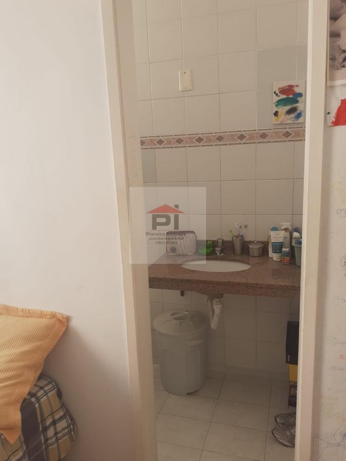 Apartamento à venda com 3 quartos, 130m² - Foto 8