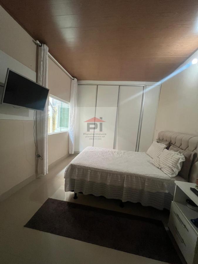 Casa de Condomínio à venda com 3 quartos, 300m² - Foto 13