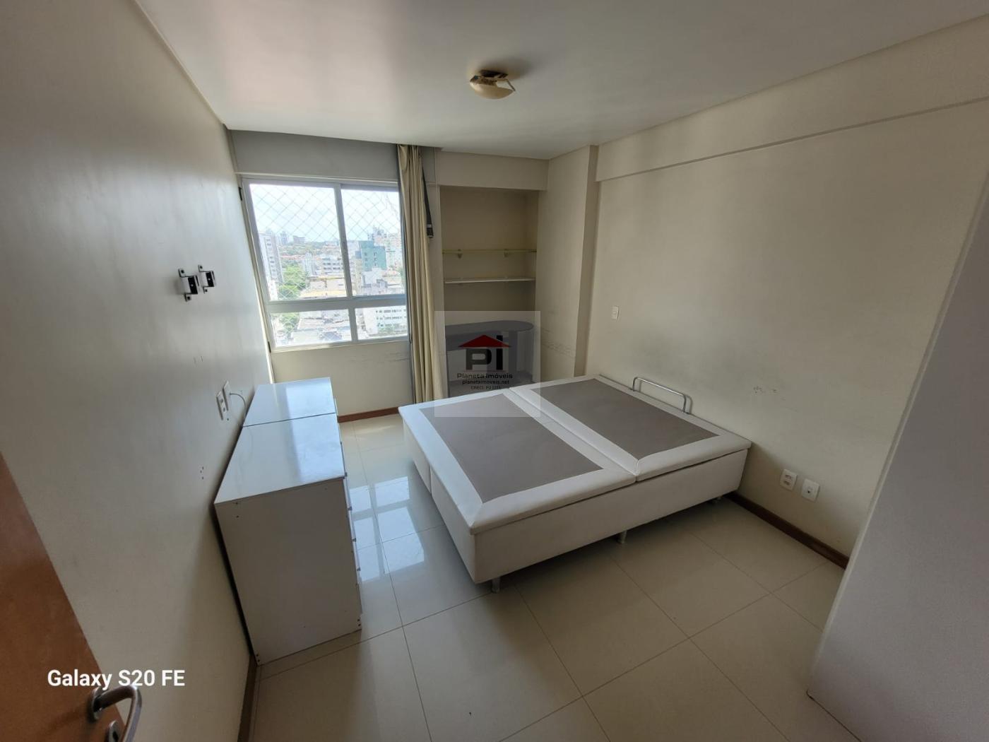 Apartamento à venda com 3 quartos, 105m² - Foto 11