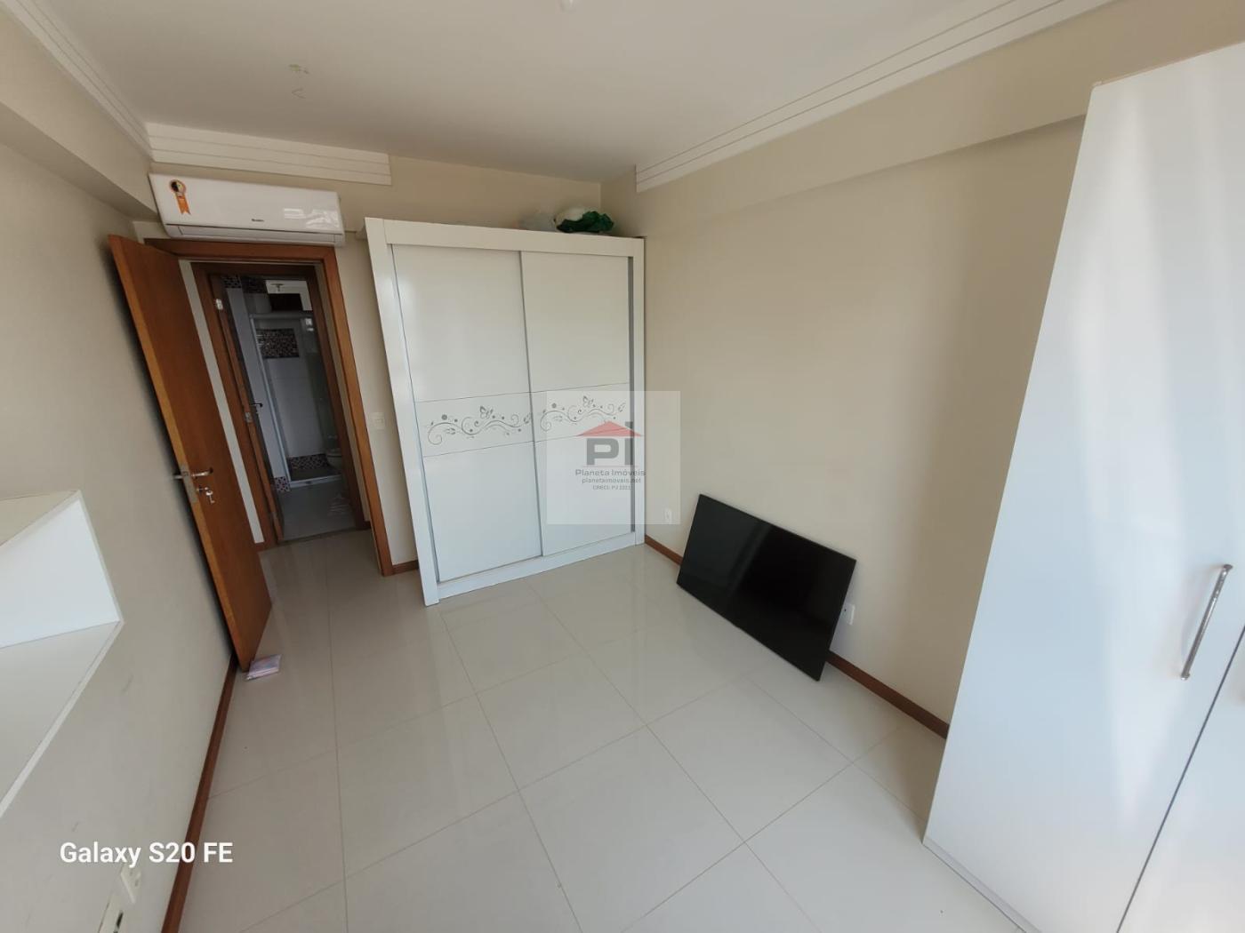 Apartamento à venda com 3 quartos, 105m² - Foto 14