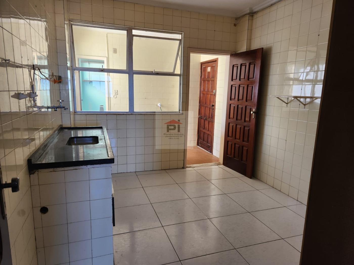 Apartamento à venda com 3 quartos, 124m² - Foto 6