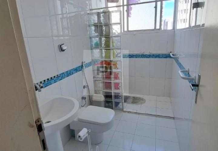 Apartamento à venda com 4 quartos, 208m² - Foto 8