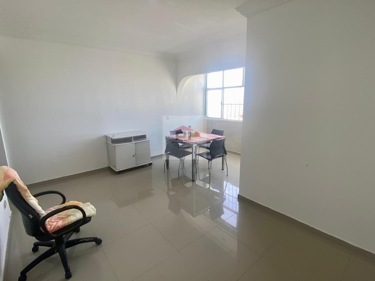 Apartamento à venda com 3 quartos, 97m² - Foto 3