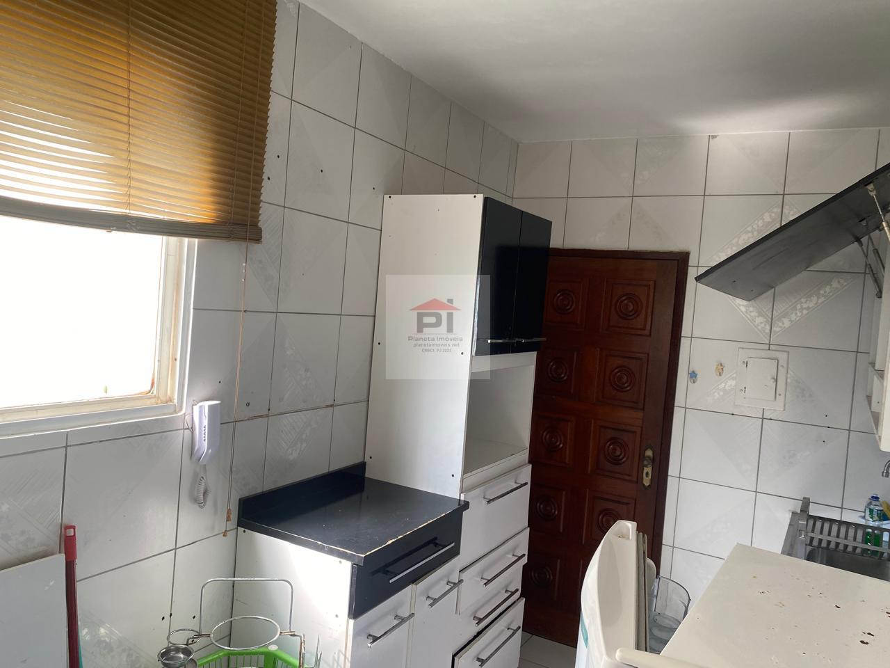 Apartamento à venda com 3 quartos, 97m² - Foto 17