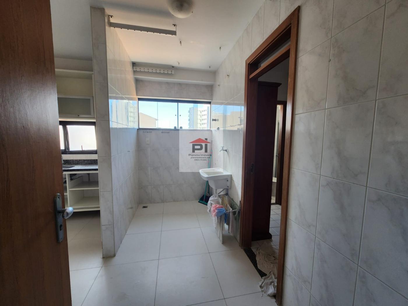 Apartamento à venda com 4 quartos, 140m² - Foto 10