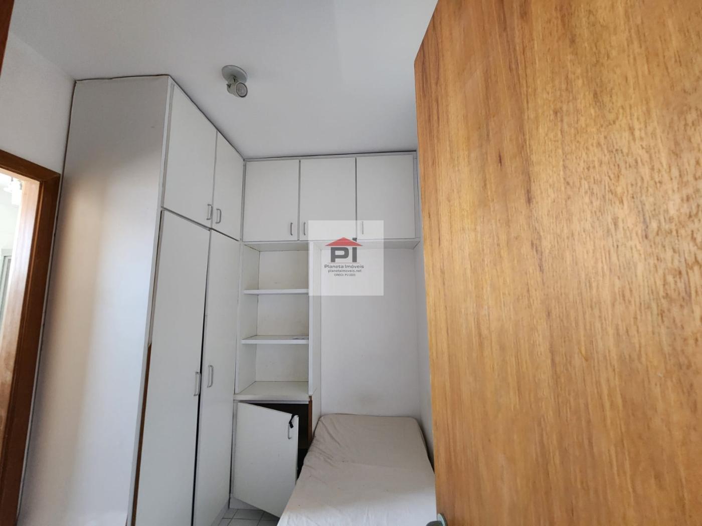 Apartamento à venda com 4 quartos, 140m² - Foto 11