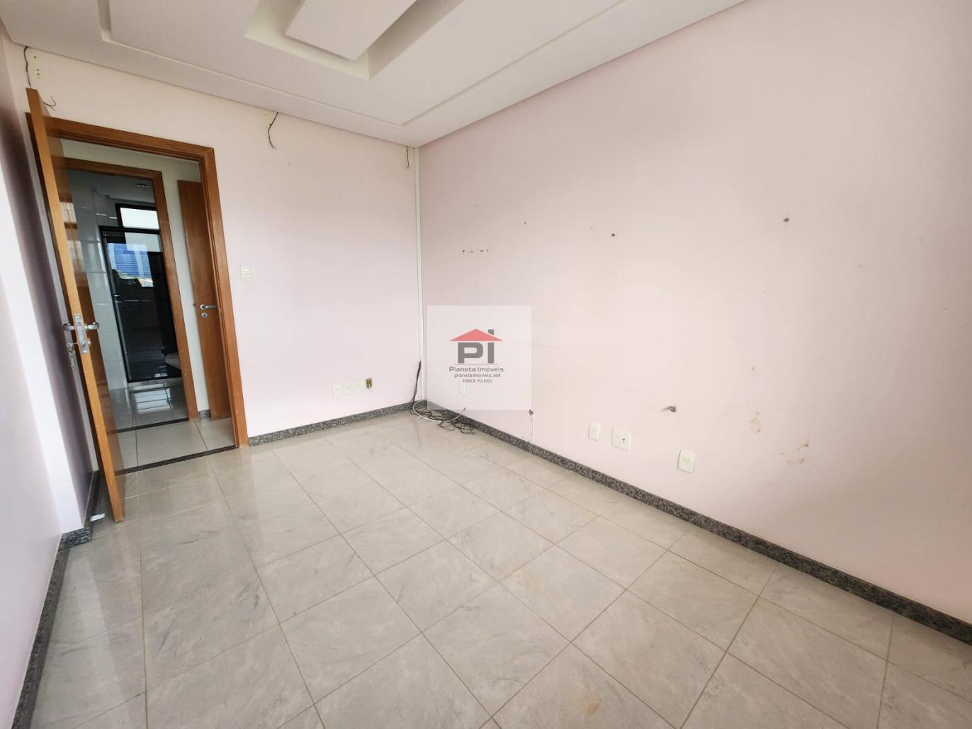 Apartamento à venda com 4 quartos, 140m² - Foto 18