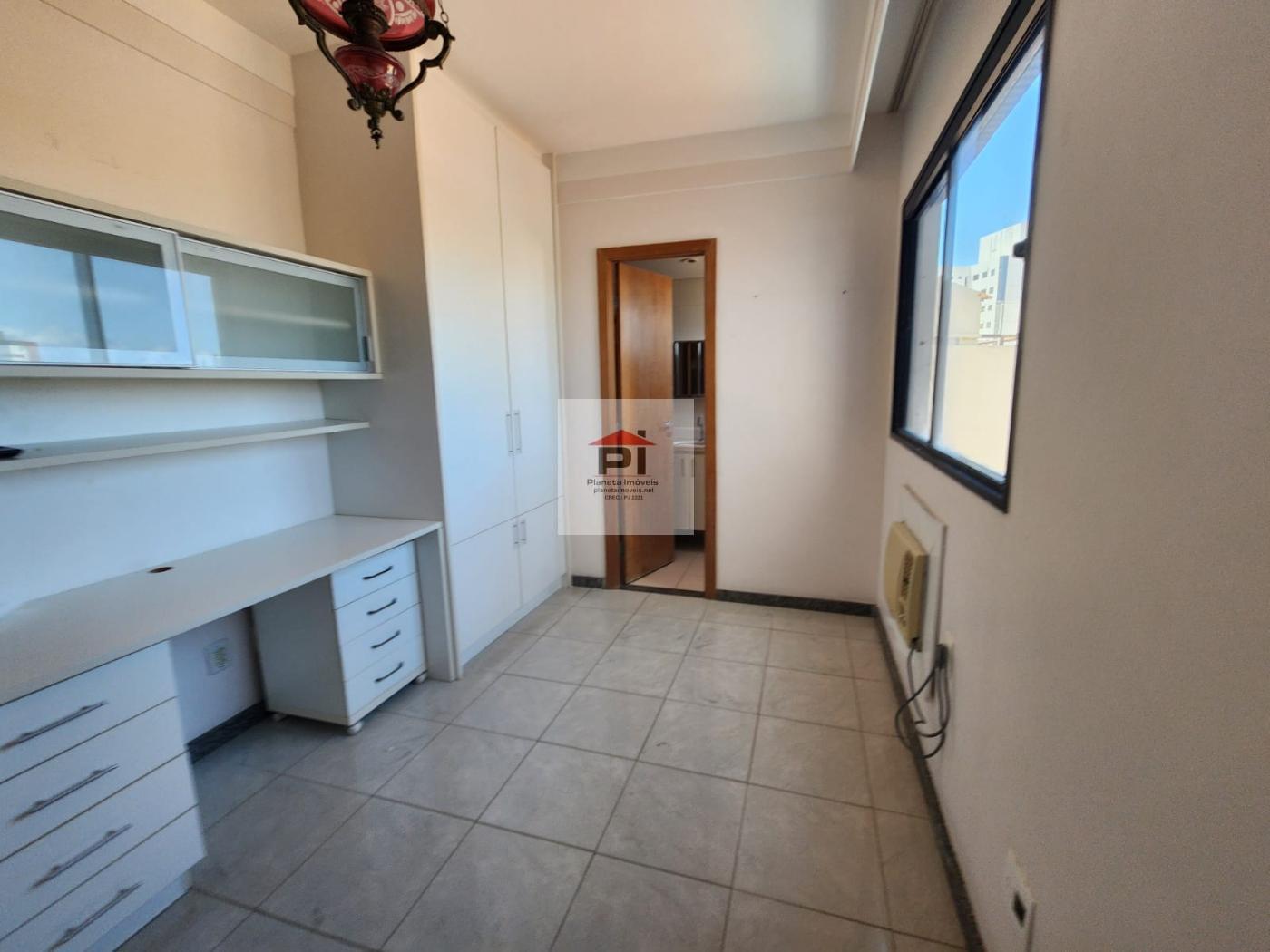 Apartamento à venda com 4 quartos, 140m² - Foto 22