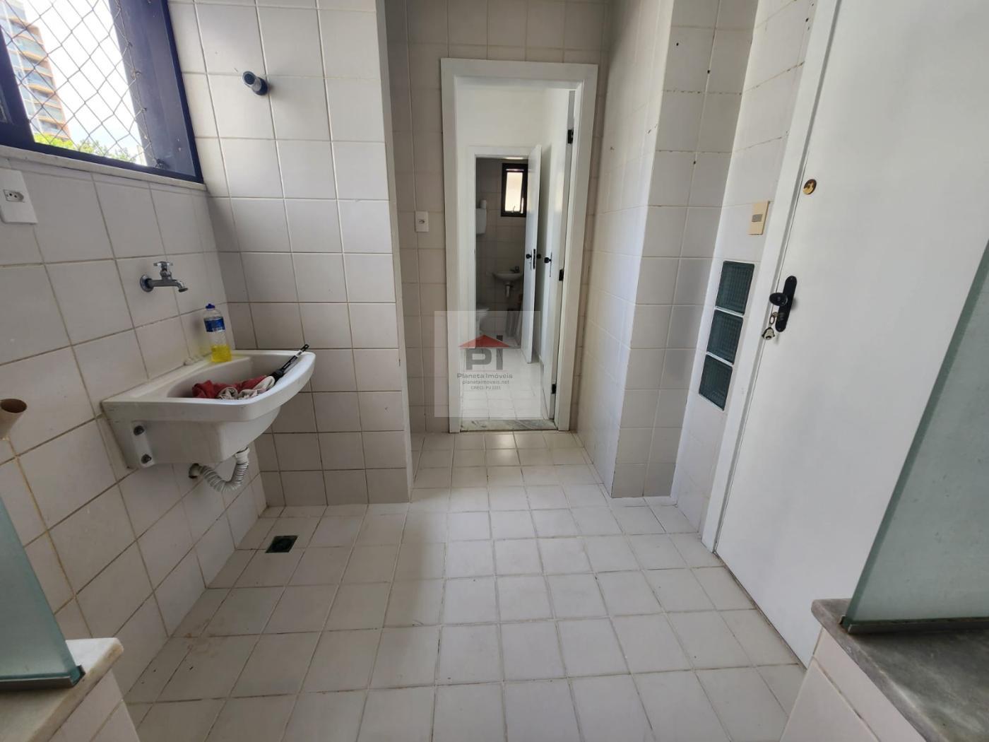 Apartamento à venda com 3 quartos, 98m² - Foto 6