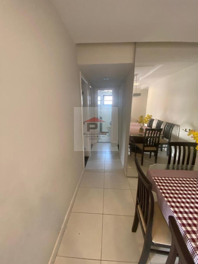 Apartamento à venda com 3 quartos, 95m² - Foto 8