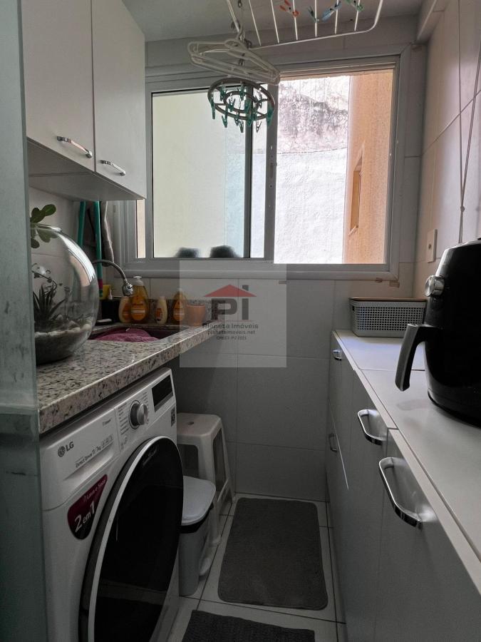 Apartamento à venda com 2 quartos, 64m² - Foto 10