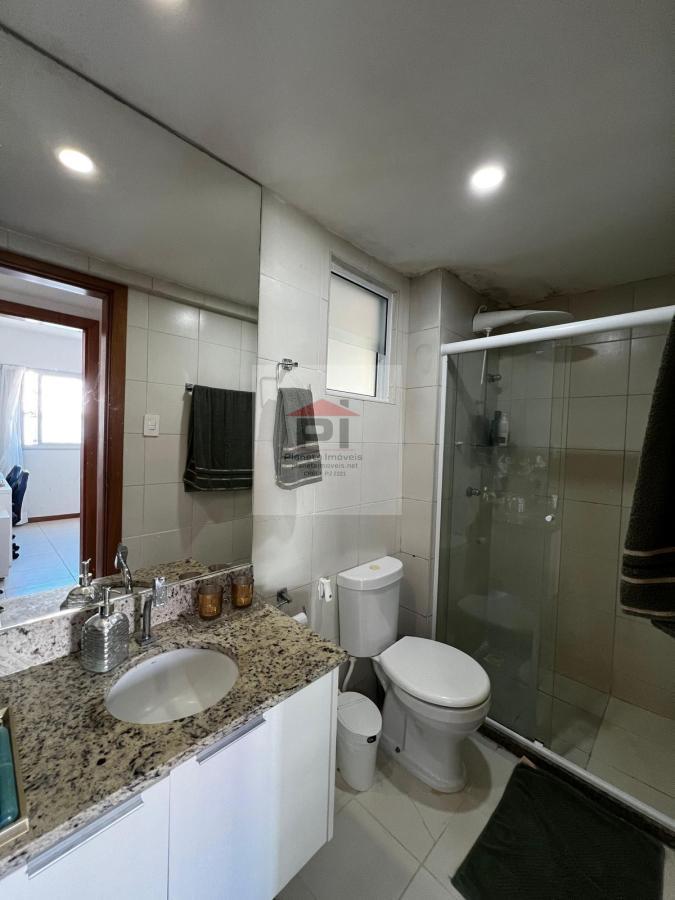 Apartamento à venda com 2 quartos, 64m² - Foto 17