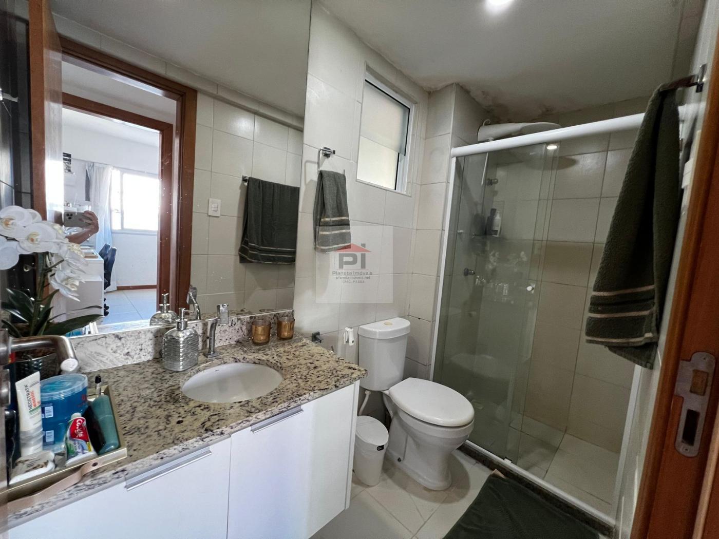 Apartamento à venda com 2 quartos, 64m² - Foto 18