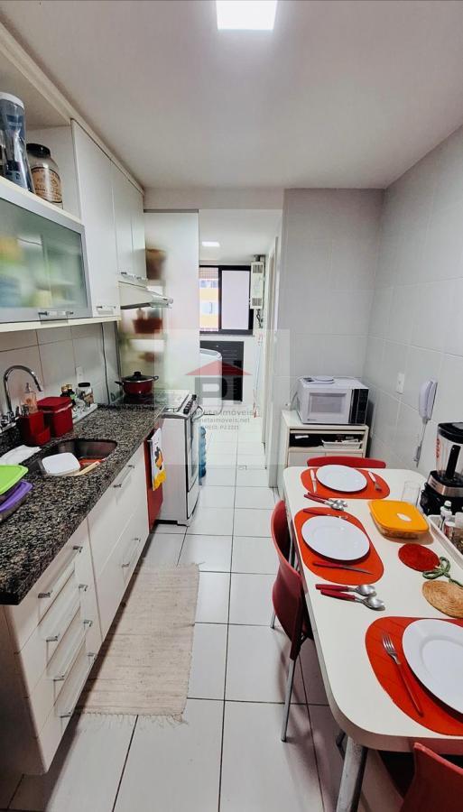 Apartamento à venda com 3 quartos, 90m² - Foto 16