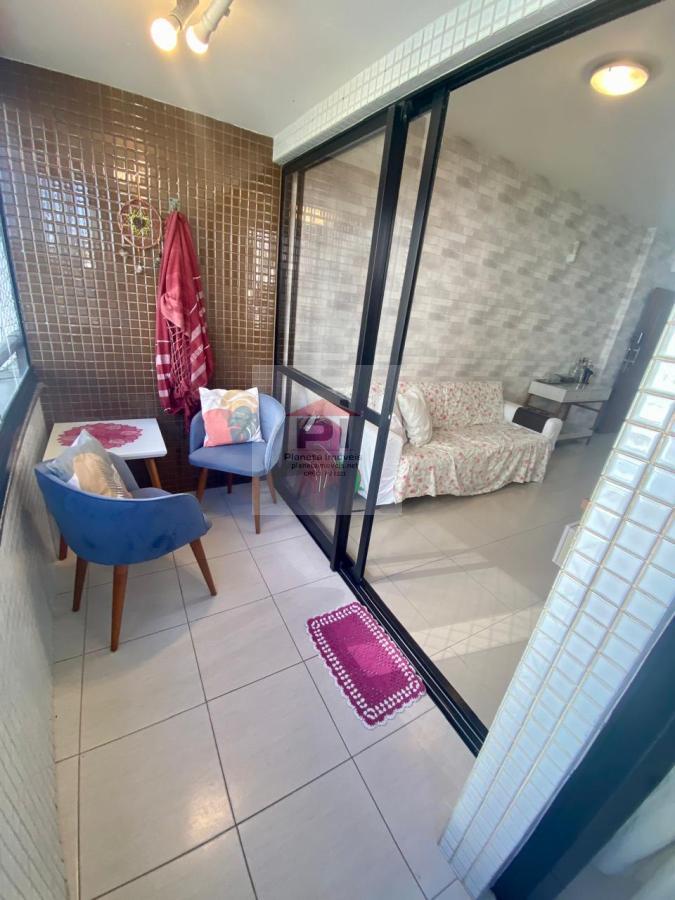 Apartamento à venda com 3 quartos, 85m² - Foto 2