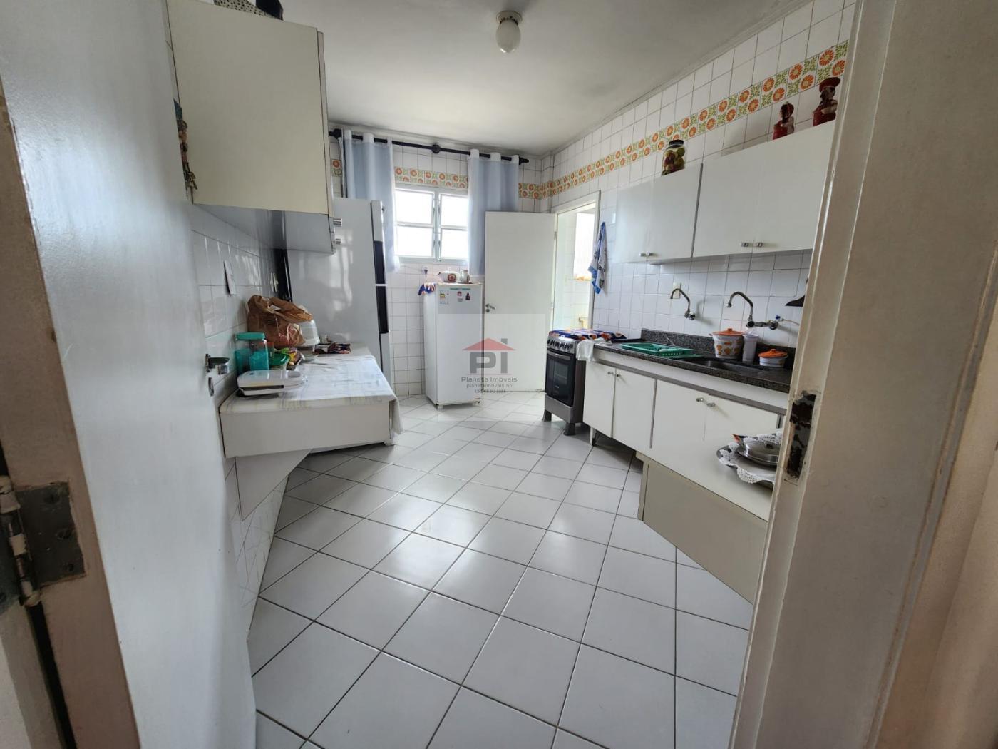 Apartamento à venda com 4 quartos, 158m² - Foto 6