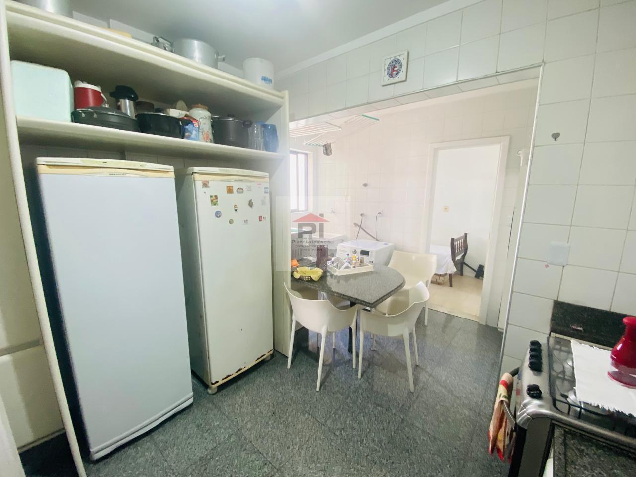 Apartamento à venda com 3 quartos, 134m² - Foto 8