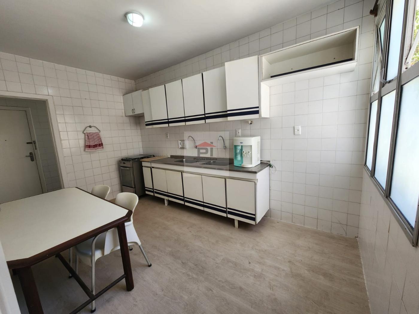 Apartamento à venda com 3 quartos, 137m² - Foto 7