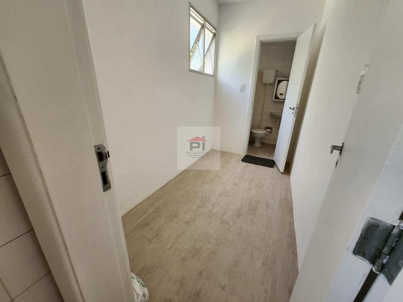 Apartamento à venda com 3 quartos, 137m² - Foto 9