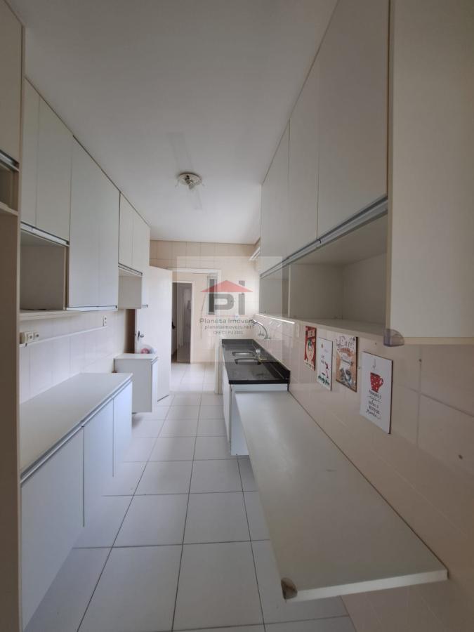 Apartamento à venda com 4 quartos, 145m² - Foto 19