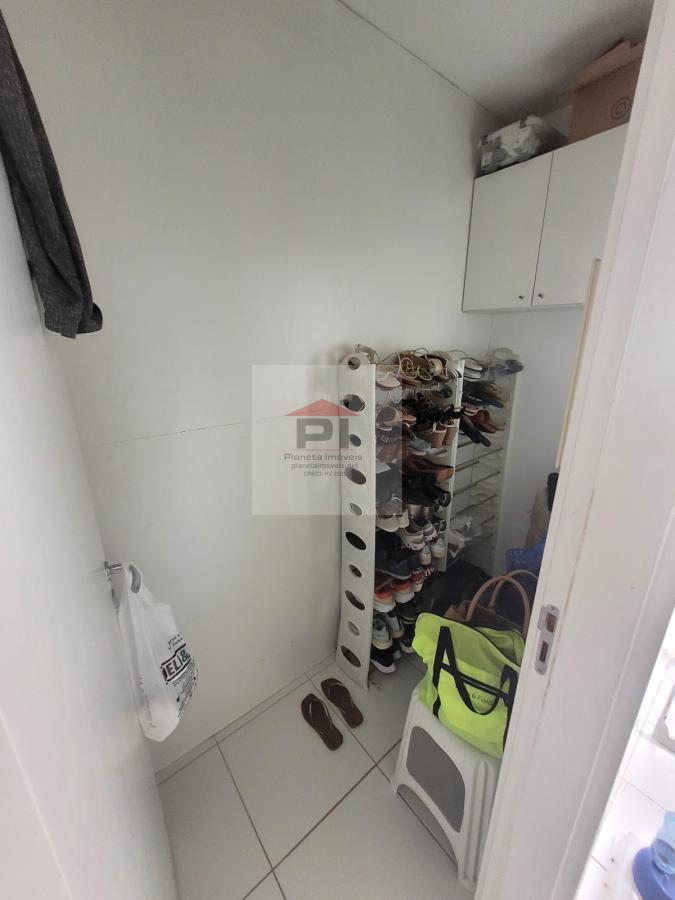 Apartamento à venda com 2 quartos, 70m² - Foto 15