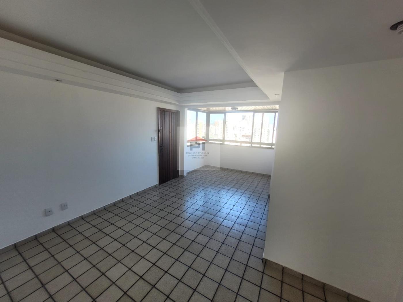 Apartamento à venda com 3 quartos, 100m² - Foto 2