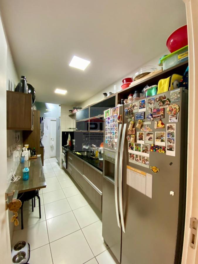 Apartamento à venda com 3 quartos, 127m² - Foto 21