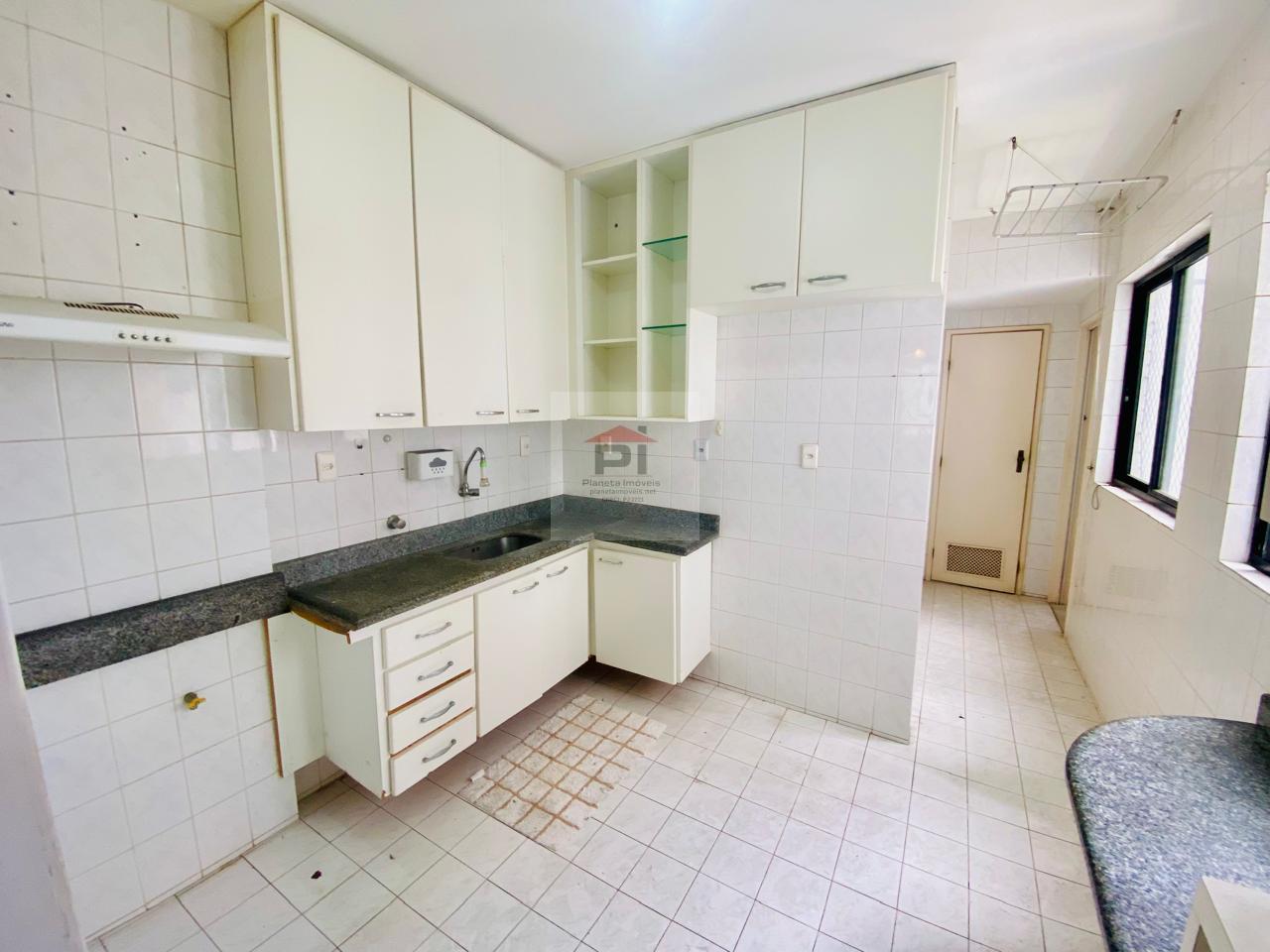 Apartamento à venda com 3 quartos, 99m² - Foto 15