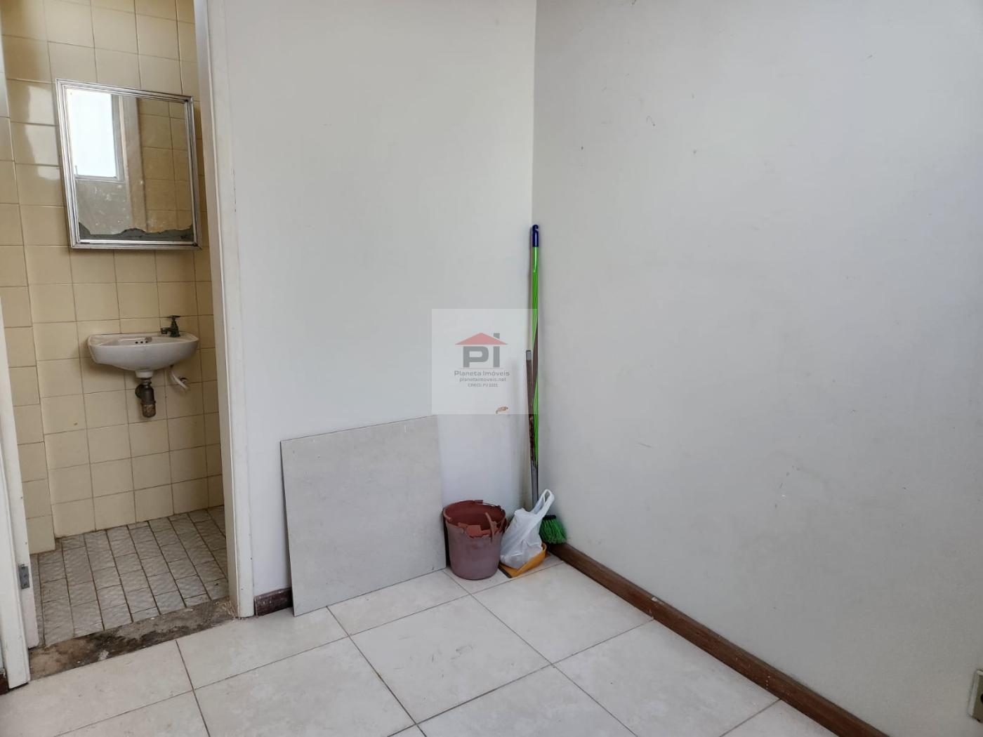 Apartamento à venda com 3 quartos, 125m² - Foto 6