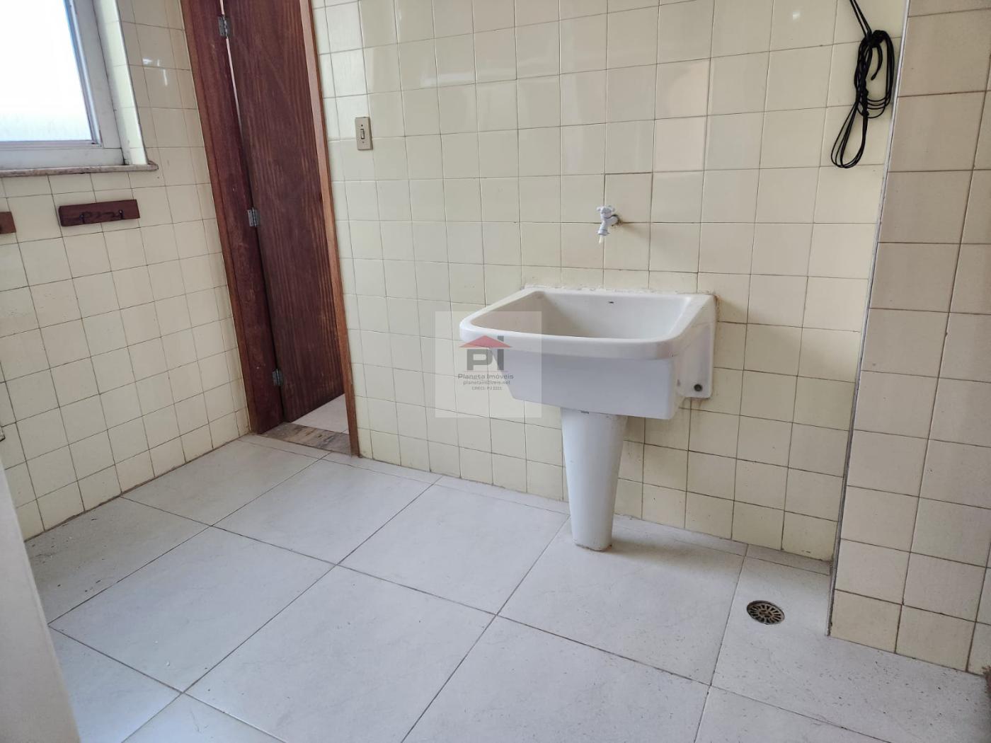 Apartamento à venda com 3 quartos, 125m² - Foto 8