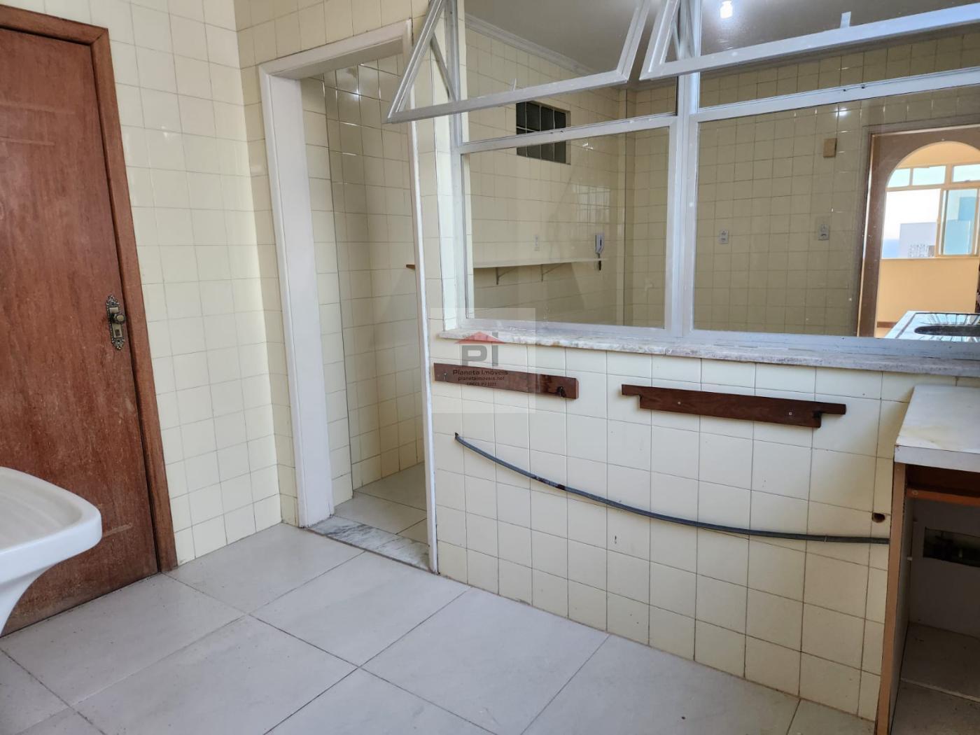 Apartamento à venda com 3 quartos, 125m² - Foto 10