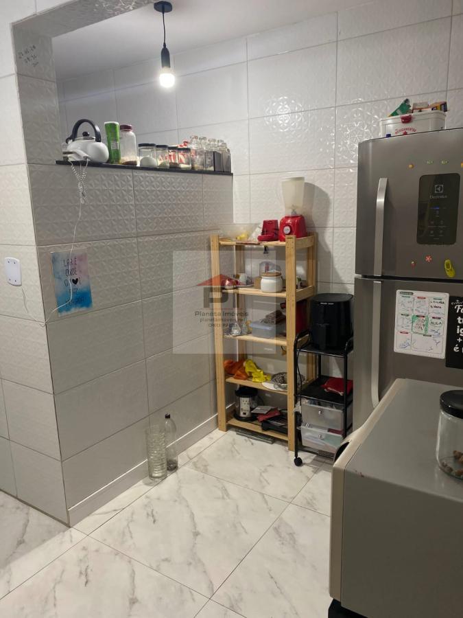 Apartamento à venda com 2 quartos, 90m² - Foto 17