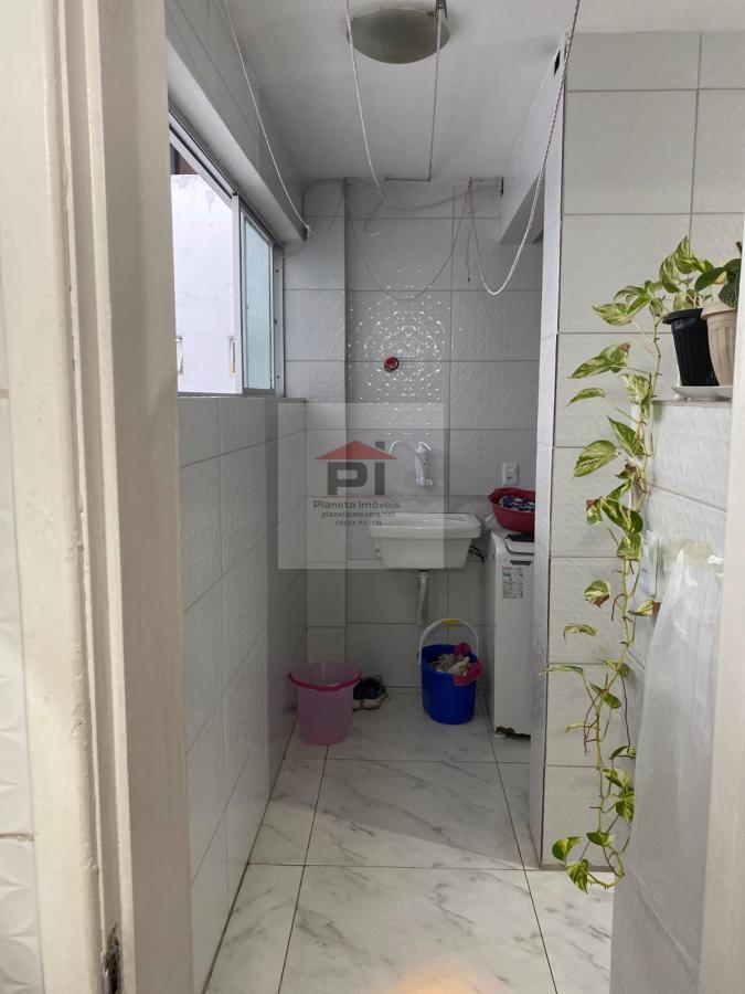 Apartamento à venda com 2 quartos, 90m² - Foto 19