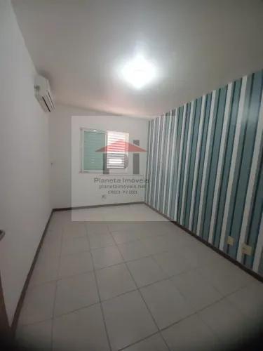 Casa de Condomínio à venda com 3 quartos, 115m² - Foto 4