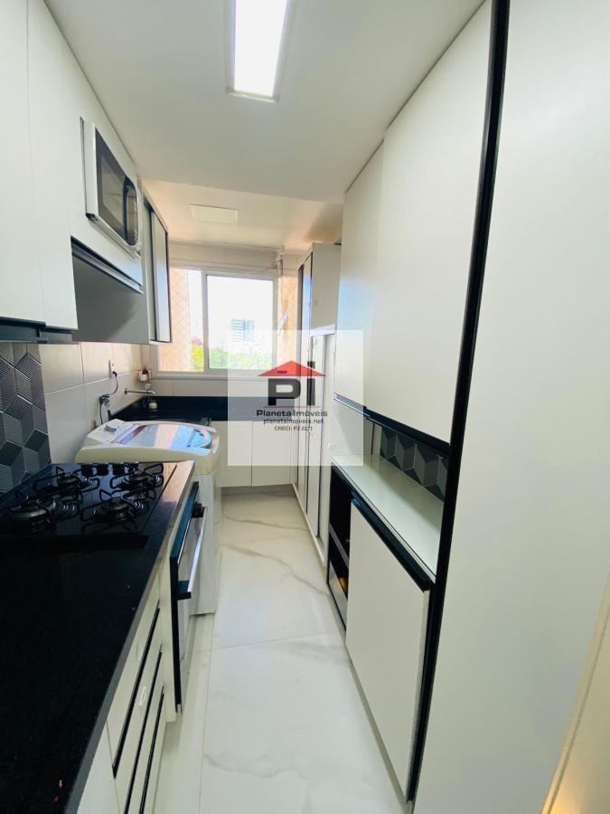 Apartamento à venda com 2 quartos, 62m² - Foto 6