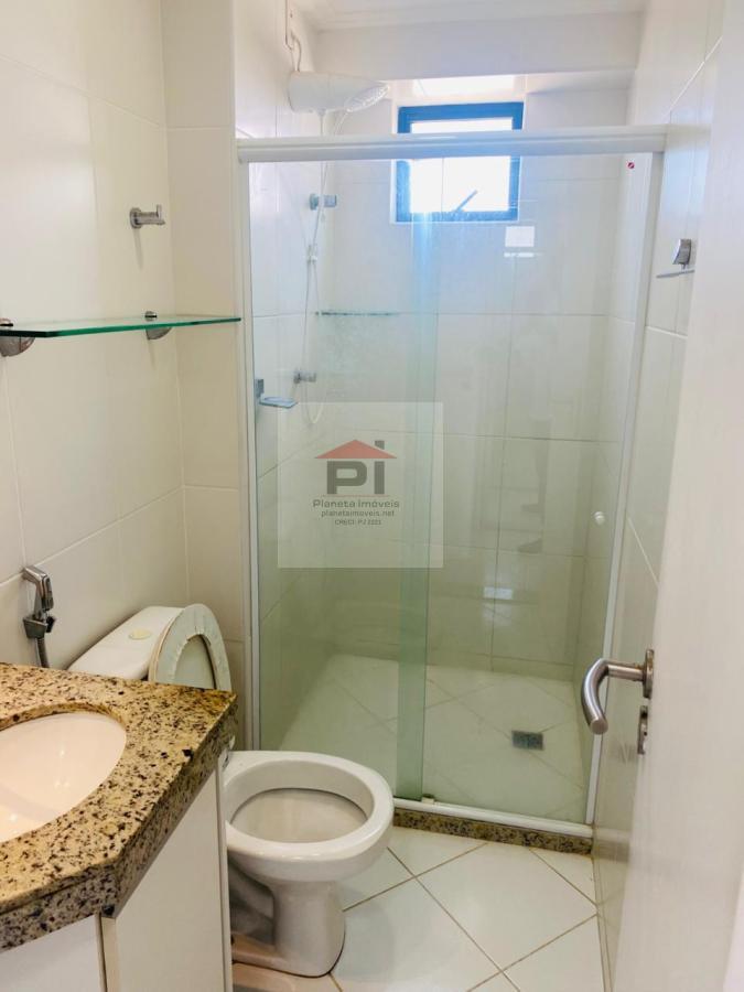 Apartamento para alugar com 3 quartos, 105m² - Foto 8